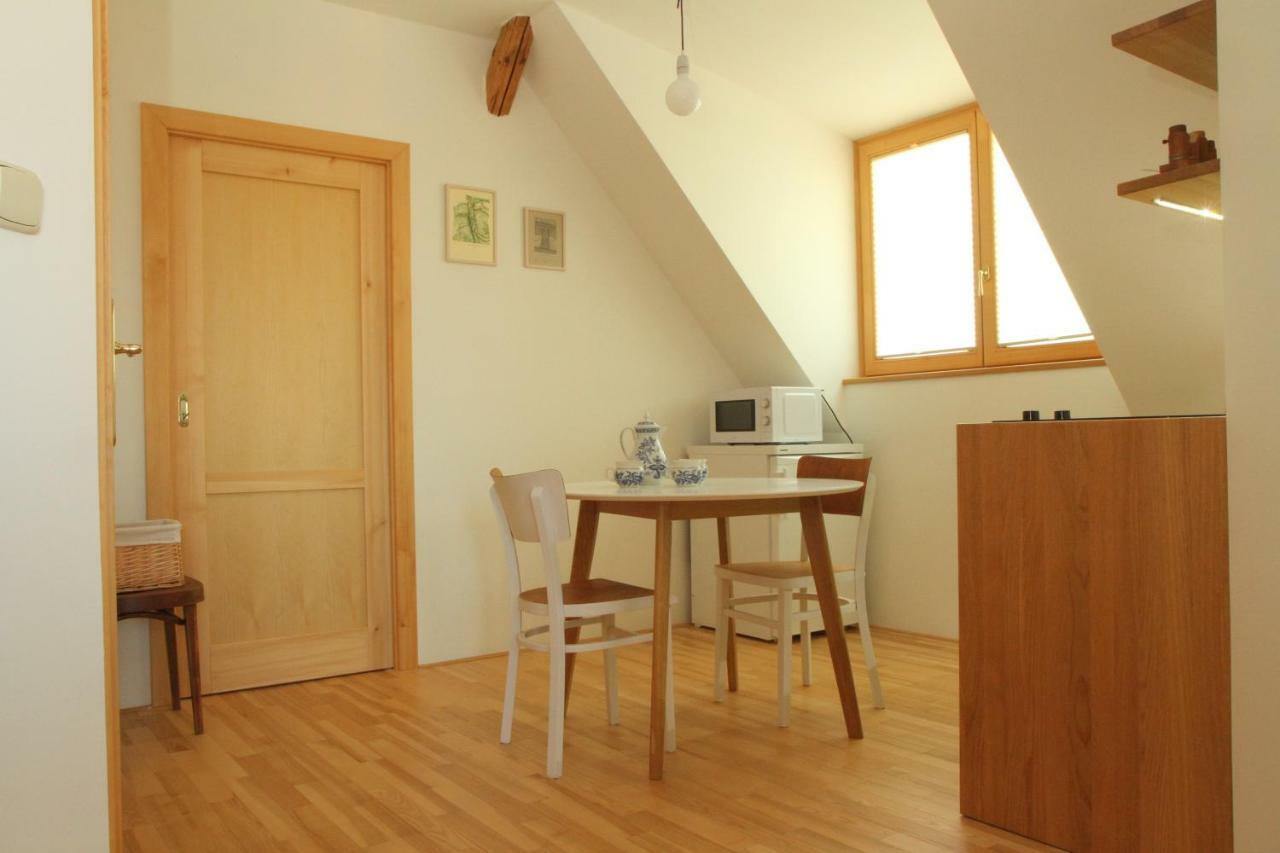 Apartman Nella Valtice Exterior photo