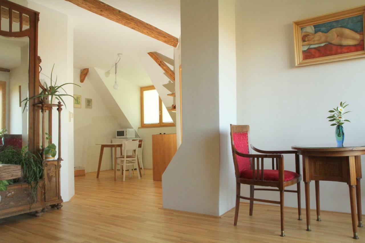 Apartman Nella Valtice Exterior photo